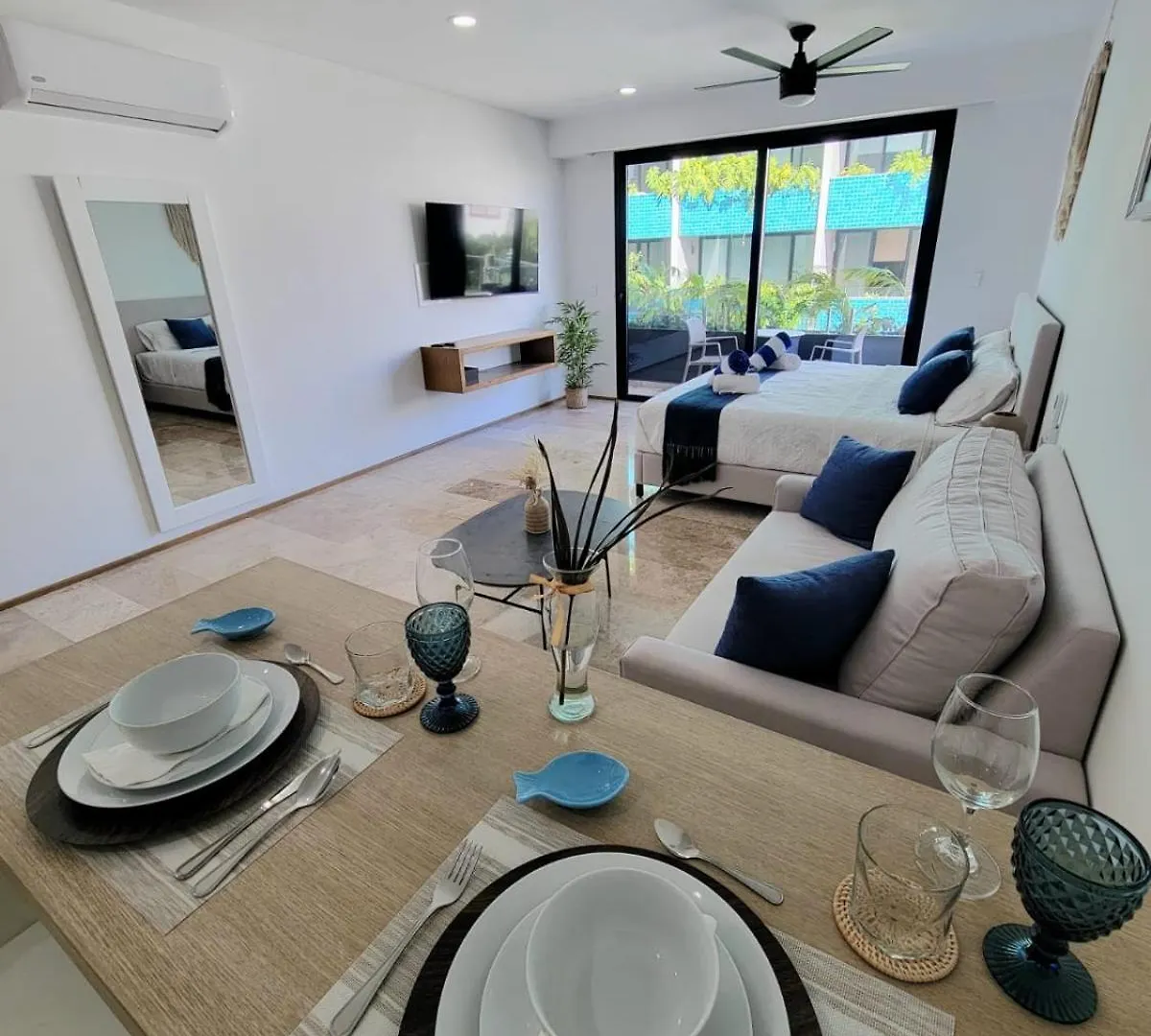 Tu Hogar De Lujo En El Corazon De Playa Del Carmen Apartment